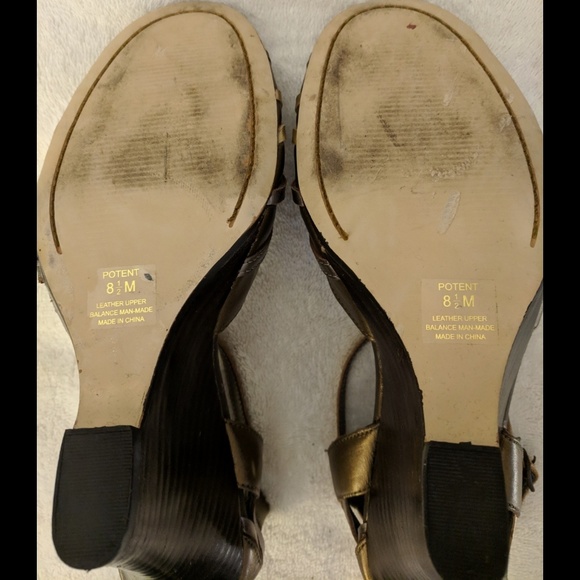 Steve Madden Matte Bronze & Metallic T Strap Wedge - Picture 6 of 6